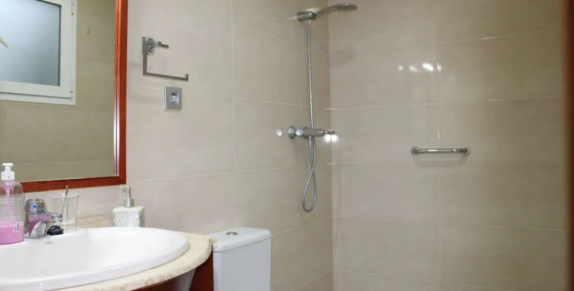 Sale of semi-detached house in Torre del Mar 7