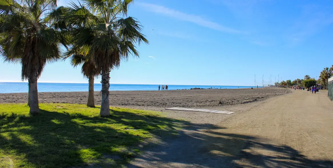 Sale of semi-detached house in Torre del Mar 15