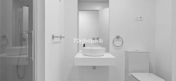 Sale of middle floor apartment in Mijas 2