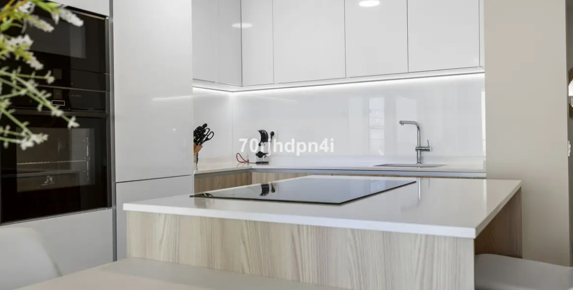 Sale of middle floor apartment in Mijas 9