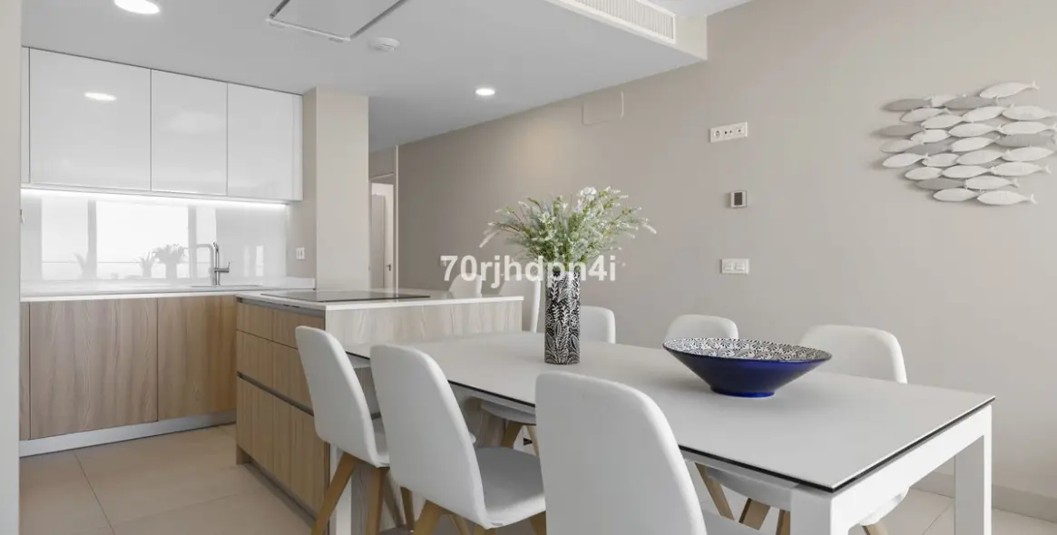 Sale of middle floor apartment in Mijas 13