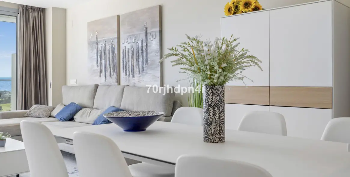 Sale of middle floor apartment in Mijas 19