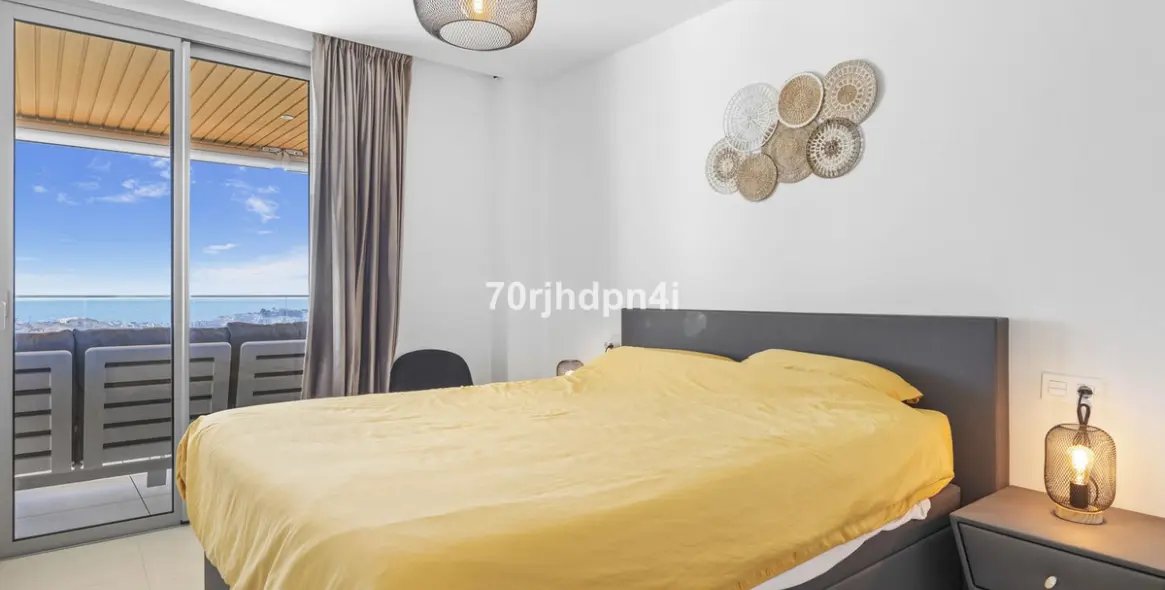 Sale of middle floor apartment in Mijas 23