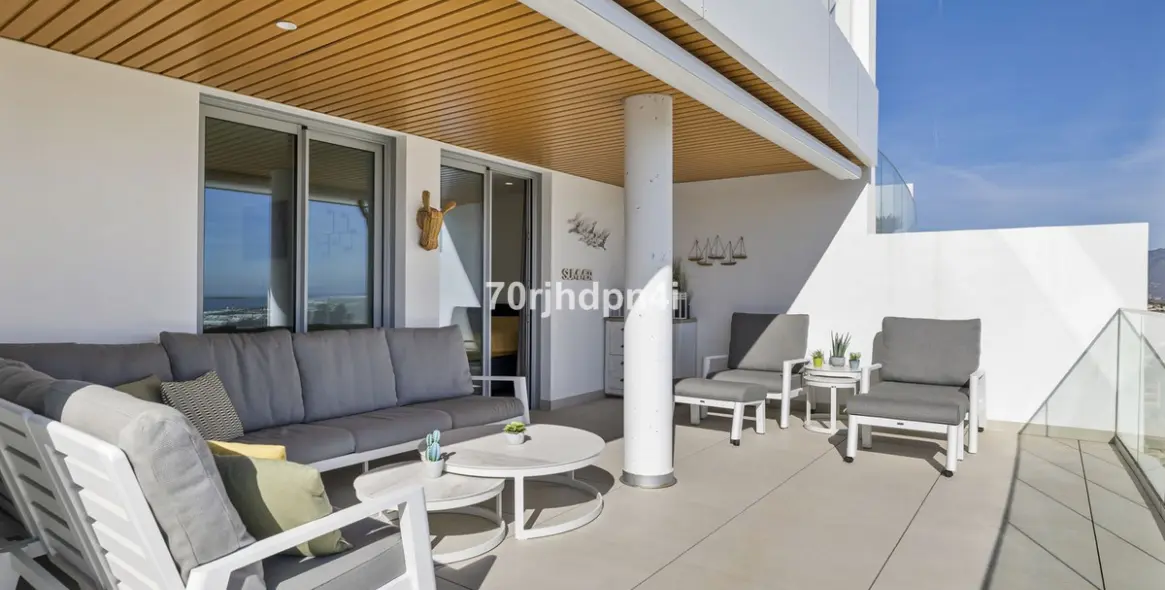 Sale of middle floor apartment in Mijas 30
