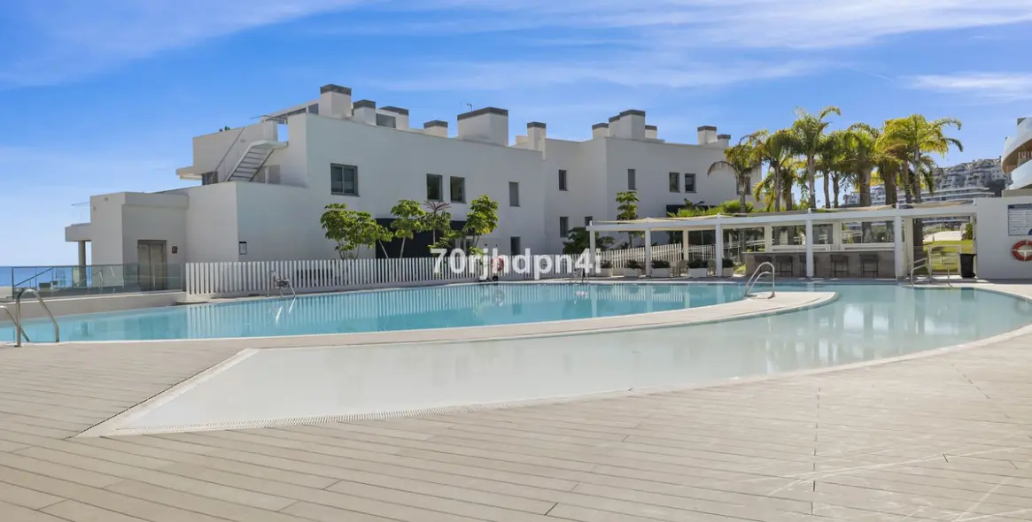 Sale of middle floor apartment in Mijas 34