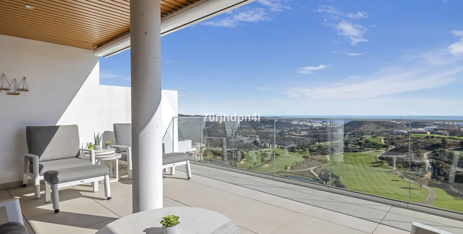 Sale of middle floor apartment in Mijas 37