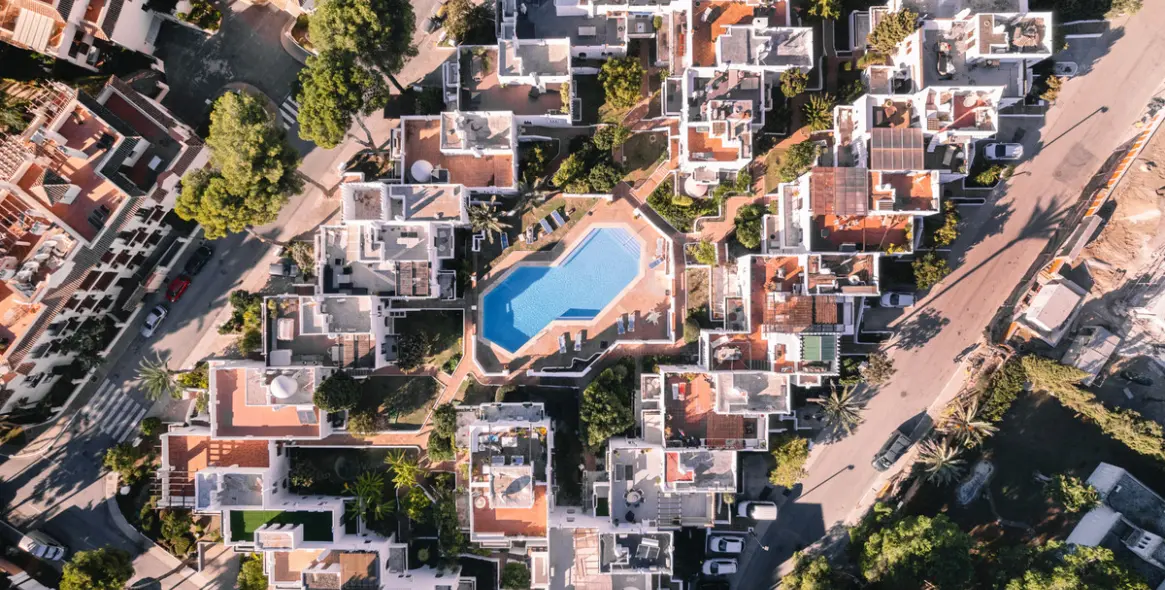 Sale of penthouse duplex in Nueva Andalucía 12