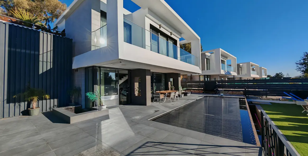 Продажа  отдельно стоящей виллы в Valle Romano 2