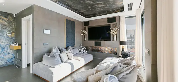 Продажа  отдельно стоящей виллы в Valle Romano 3