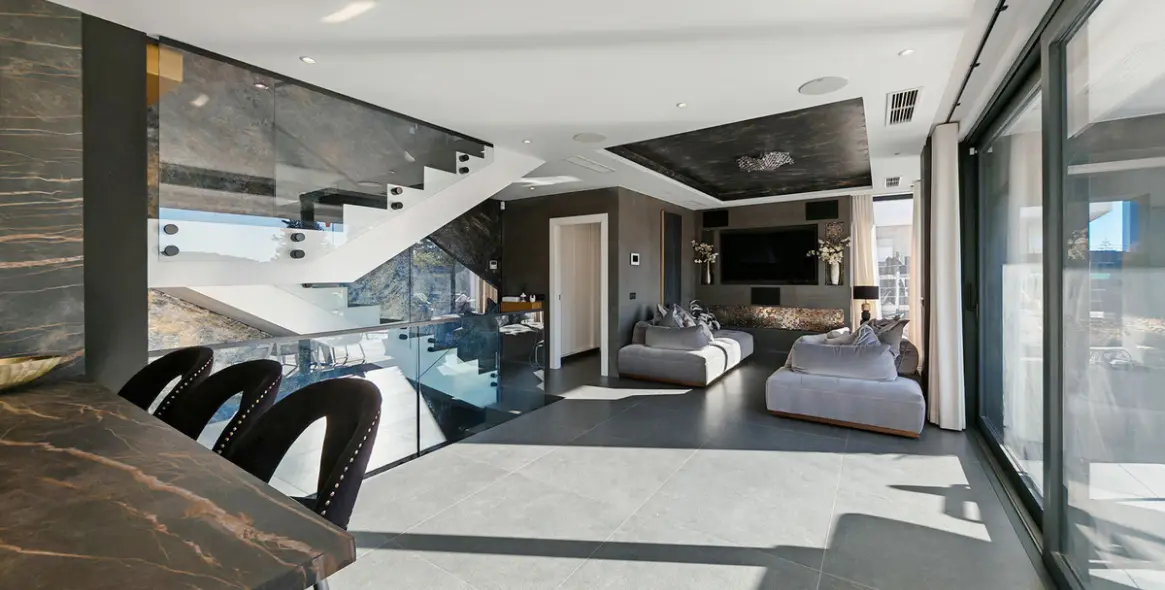 Продажа  отдельно стоящей виллы в Valle Romano 5