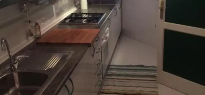 Долгосрочная аренда апартаментов на среднем этаже в Casares Playa 3