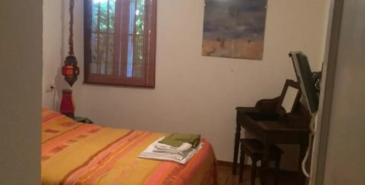 Долгосрочная аренда апартаментов на среднем этаже в Casares Playa 5