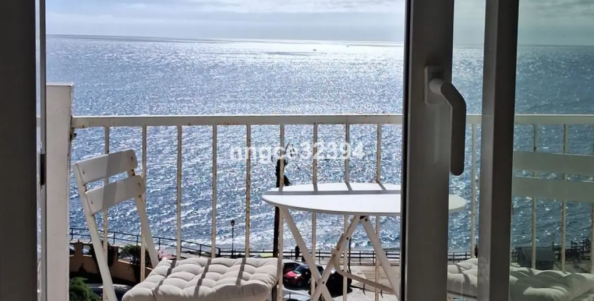 Sale of middle floor apartment in Mijas Costa 1