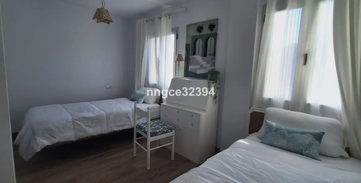 Sale of middle floor apartment in Mijas Costa 20