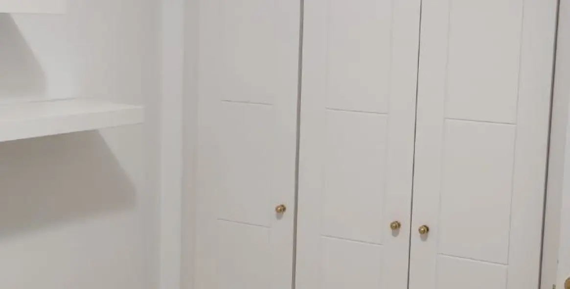 Sale of middle floor apartment in Málaga Centro 6