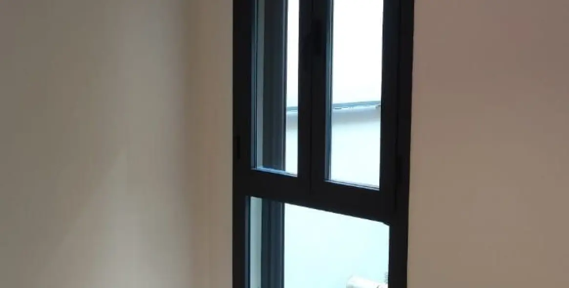 Sale of middle floor apartment in Málaga Centro 16