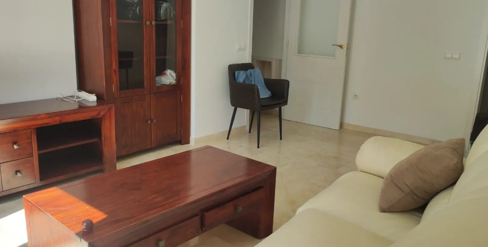 Продажа апартаментов на среднем этаже в Málaga Centro 9