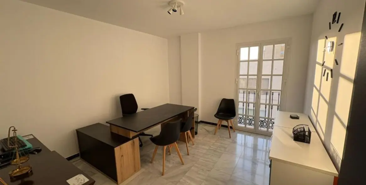 Sale of middle floor apartment in Marbella 7