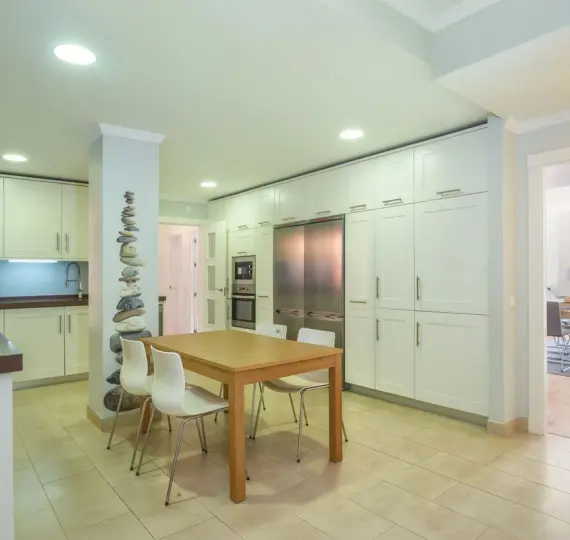 Sale of ground floor apartment in Elviria