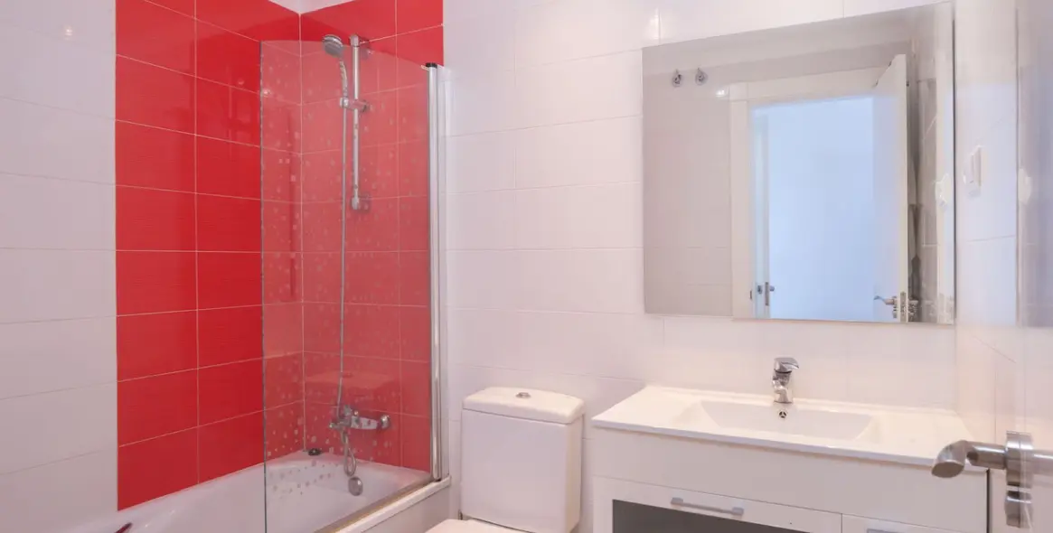 Sale of ground floor apartment in Elviria 15