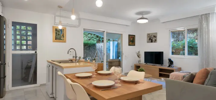 Sale of ground floor apartment in Nagüeles 0