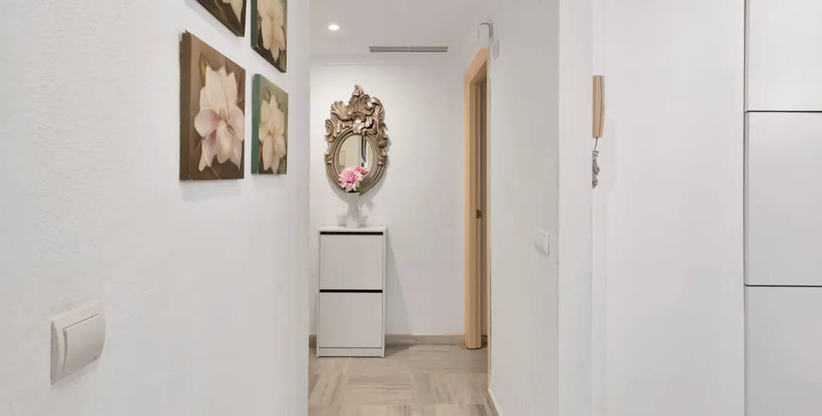 Sale of ground floor apartment in Nagüeles 8