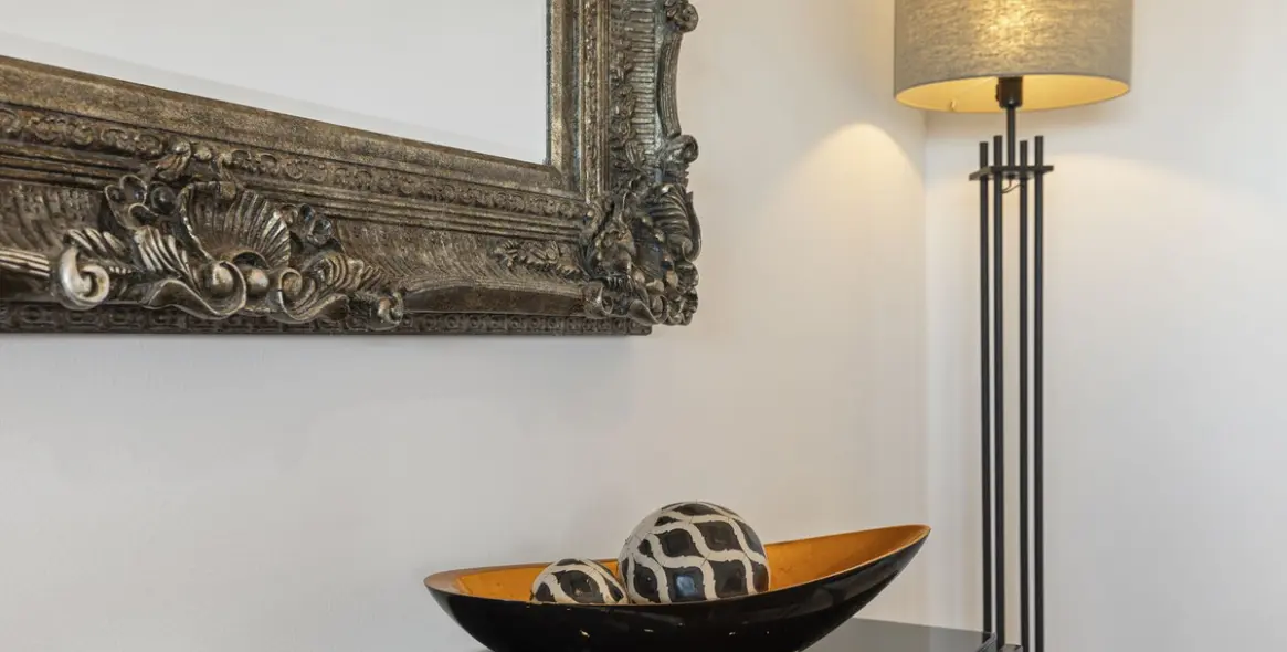 Sale of middle floor apartment in Los Almendros 12