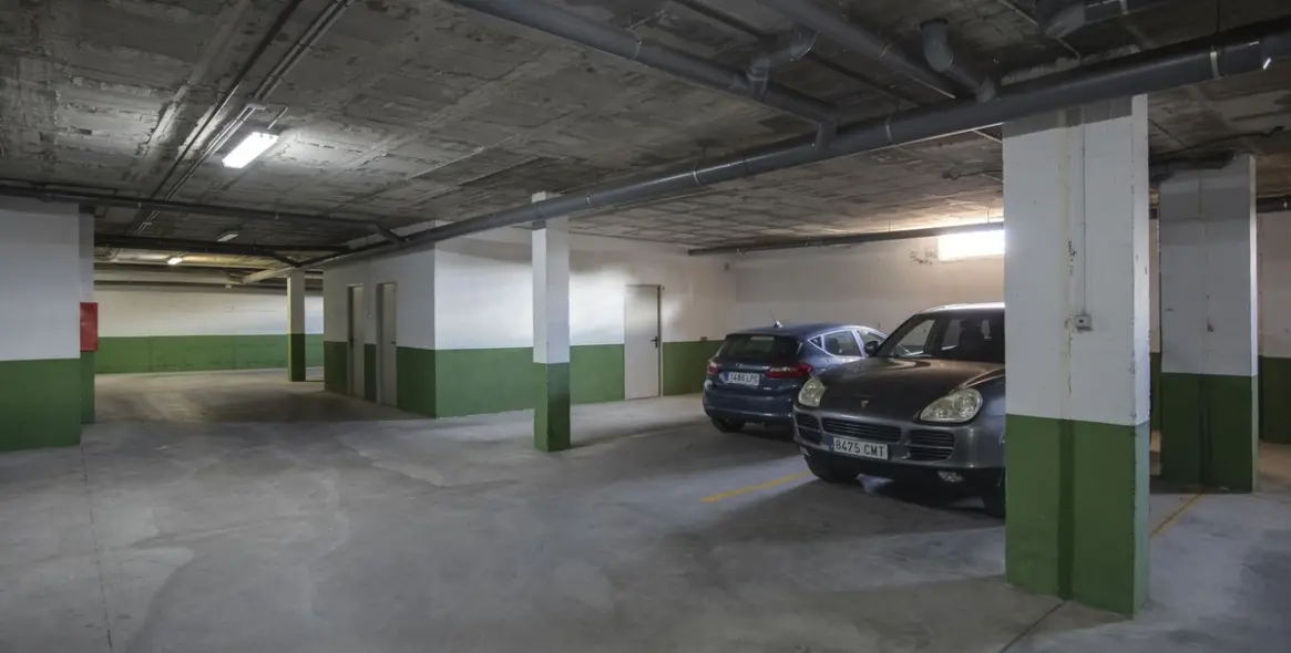 Продажа апартаментов на среднем этаже в Los Almendros 34