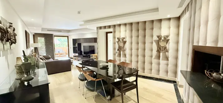 Продажа апартаментов на среднем этаже в Estepona 3