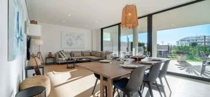 Sale of ground floor apartment in Fuengirola 0
