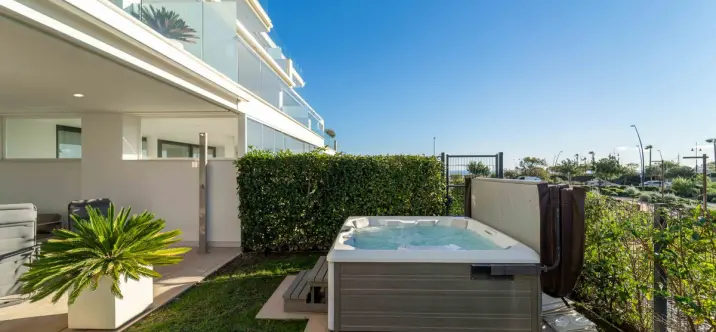 Sale of ground floor apartment in Fuengirola 4