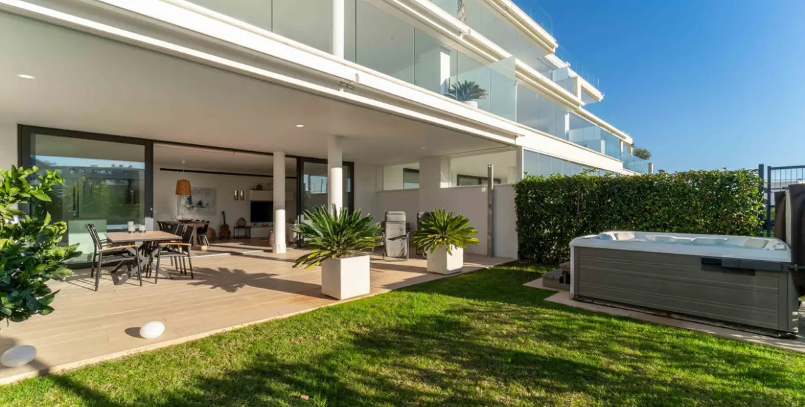 Sale of ground floor apartment in Fuengirola 8