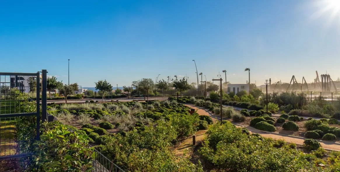 Sale of ground floor apartment in Fuengirola 24