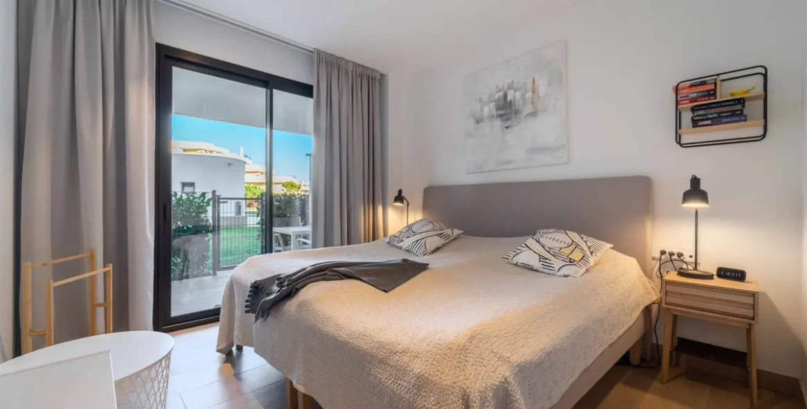 Sale of ground floor apartment in Fuengirola 27