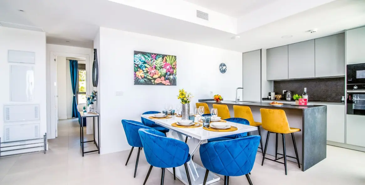 Продажа апартаментов на среднем этаже в Fuengirola 2