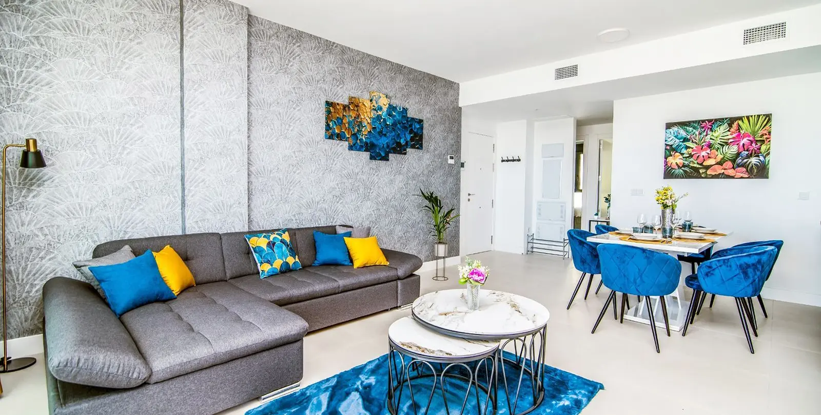 Venta de apartamento en planta media en Fuengirola 3