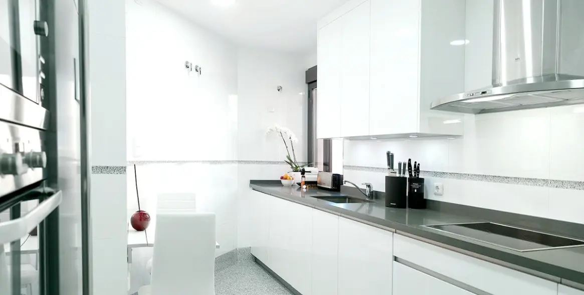 Продажа двухуровневого пентхауса в New Golden Mile 10