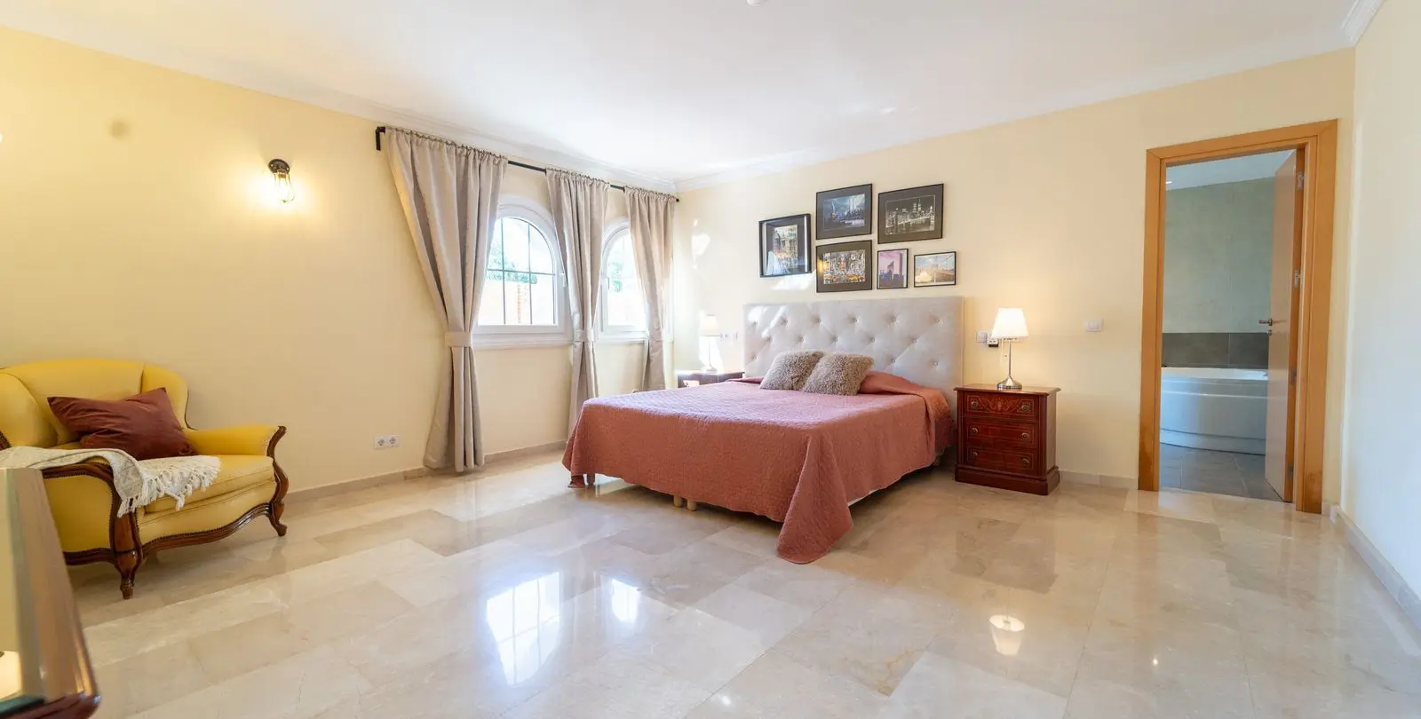 Venta de villa independiente en Mijas Costa 5