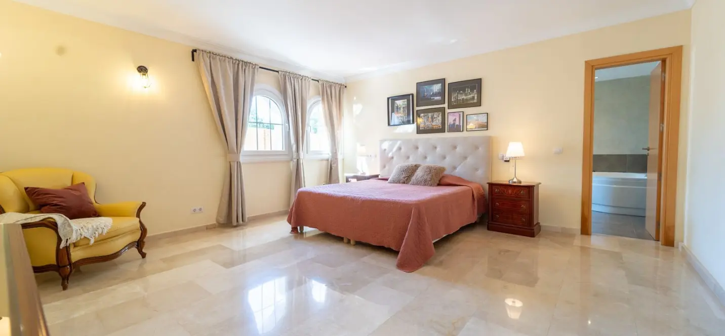Venta de villa independiente en Mijas Costa 4