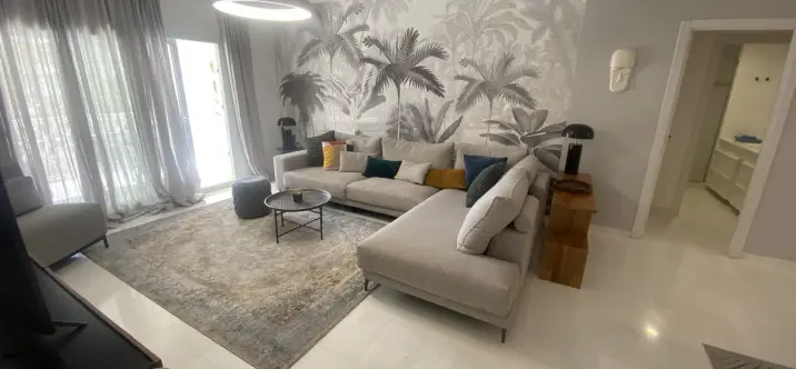 Продажа апартаментов на среднем этаже в Puerto Banús 0