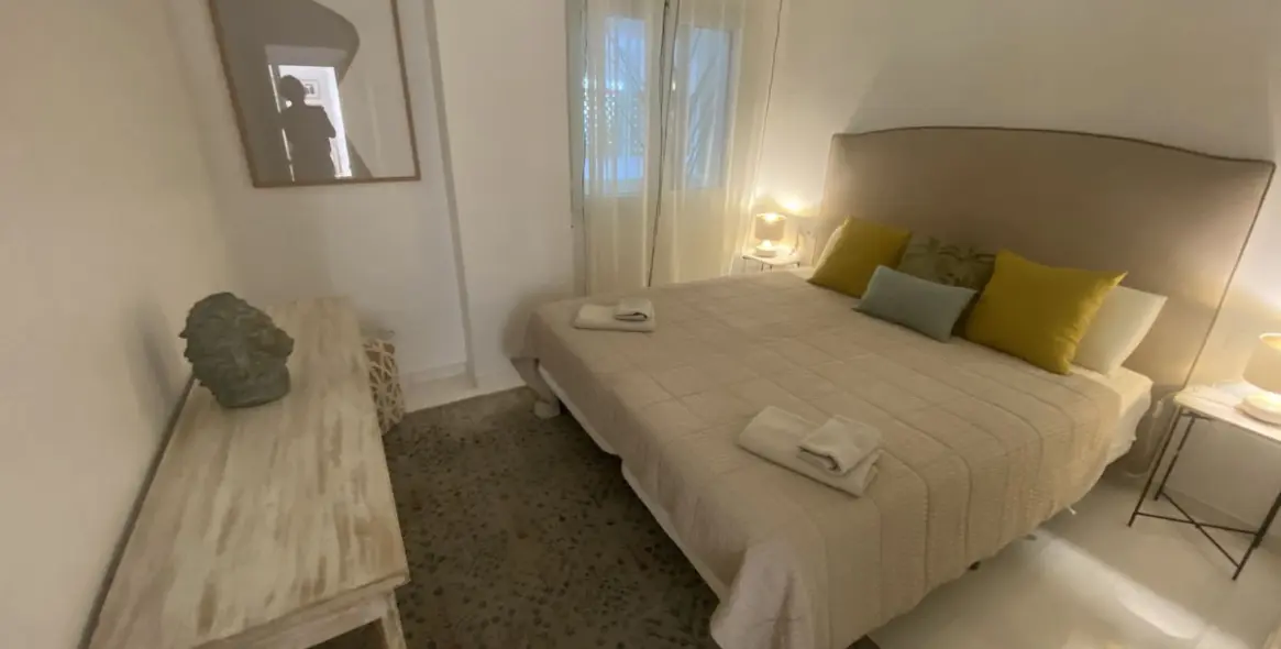 Краткосрочная аренда апартаментов на среднем этаже в Puerto Banús 12