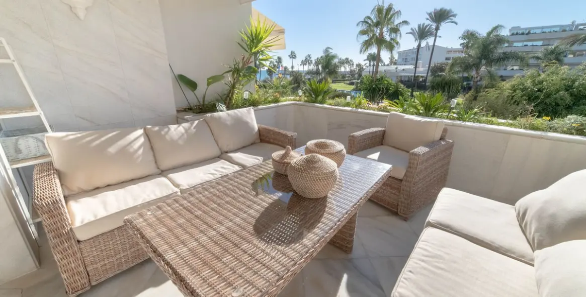 Продажа апартаментов на среднем этаже в Marbella 1