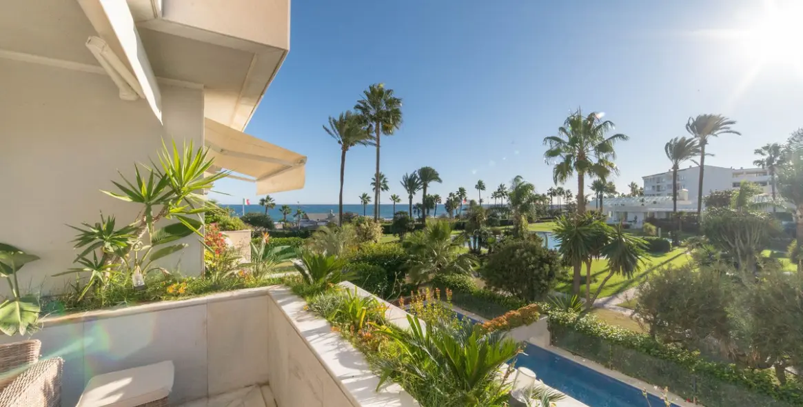 Продажа апартаментов на среднем этаже в Marbella 3