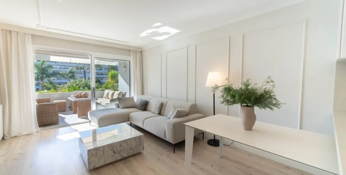 Продажа апартаментов на среднем этаже в Marbella 5