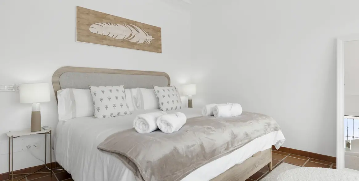 Краткосрочная аренда  отдельно стоящей виллы в Las Chapas 3