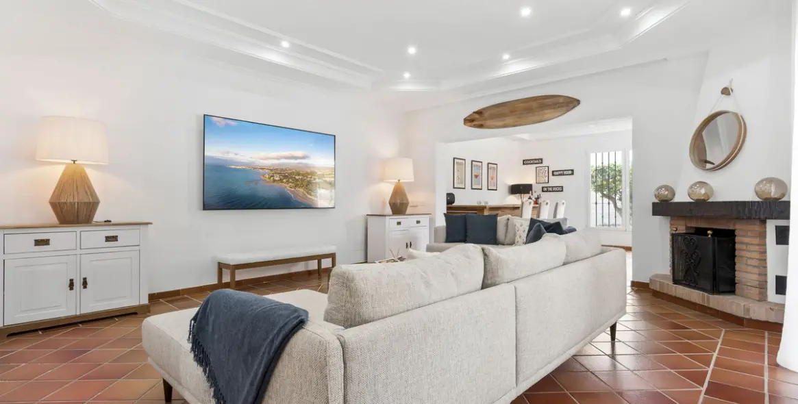 Краткосрочная аренда  отдельно стоящей виллы в Las Chapas 4