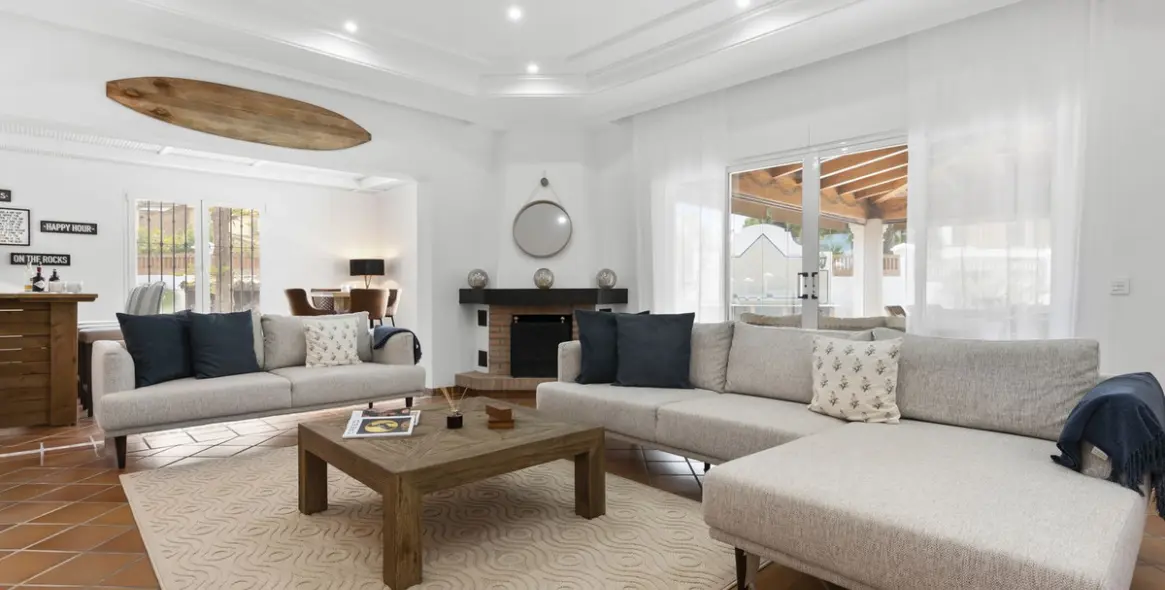 Краткосрочная аренда  отдельно стоящей виллы в Las Chapas 6