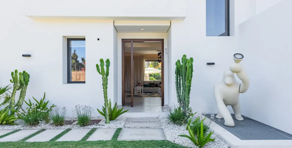 Продажа  отдельно стоящей виллы в Calanova Golf 2