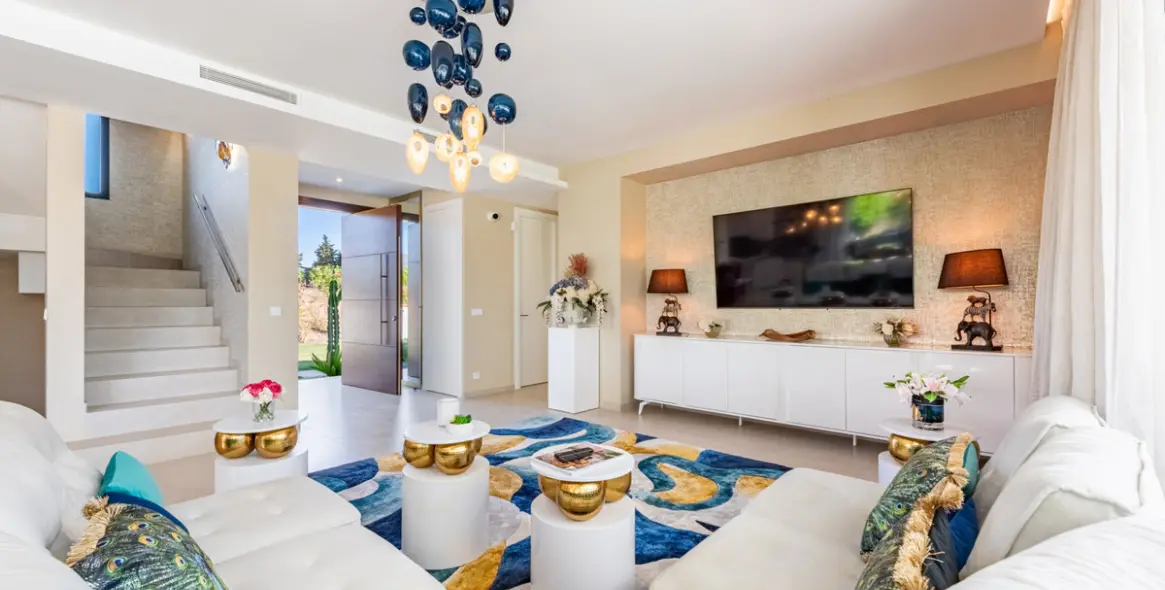 Продажа  отдельно стоящей виллы в Calanova Golf 5