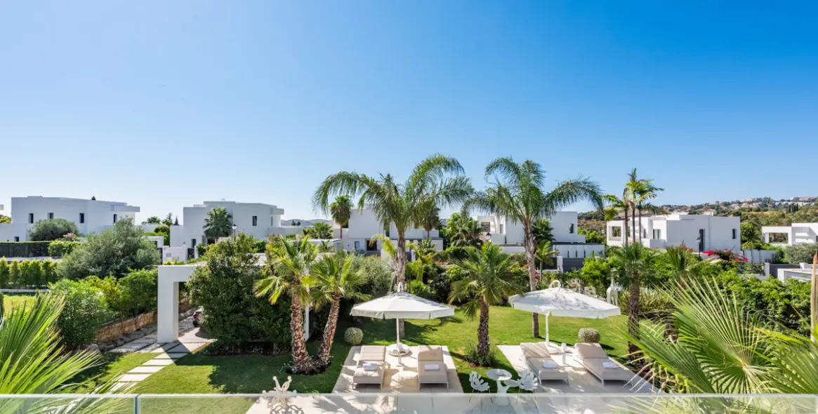 Продажа  отдельно стоящей виллы в Calanova Golf 20